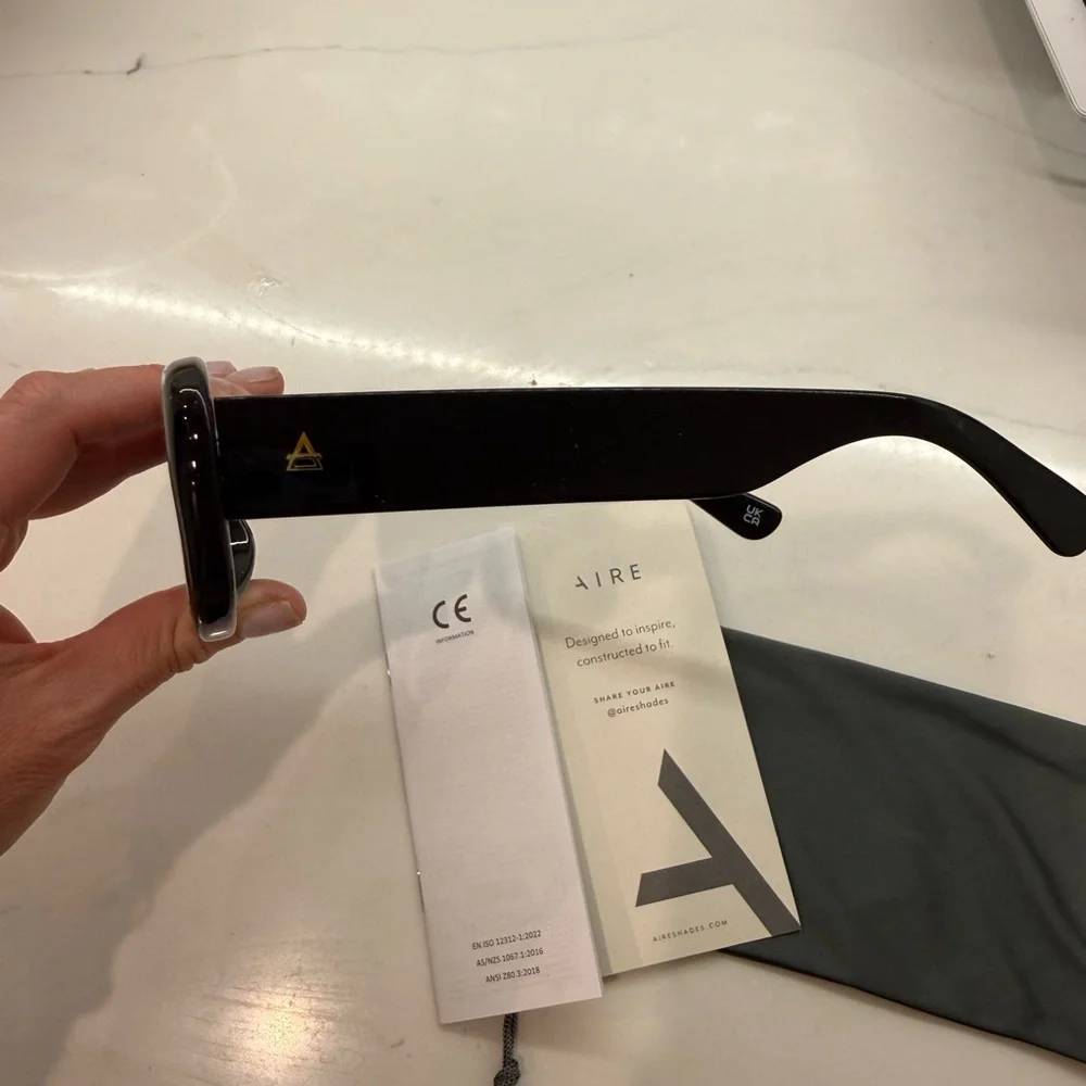 Aire Calisto Black Women's Sunglasses - Picture 5 of 6